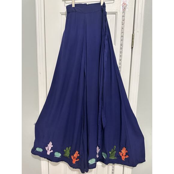 ModCloth X Collectif Akiko Wonder Embroidered Cactus Wide Trousers Pants 0 XS - Picture 3 of 11